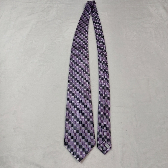BURMA BIBAS PURPLE 100% SILK TIE - Picture 2 of 5